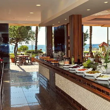 Gural Hotel 3*